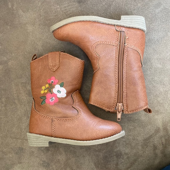 Carter's Other - Carters Toddler Boots with Flower Print